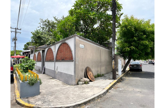 Casa en venta en avenida 