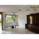 Bonita Casa Equipada en Venta con Alberca Común